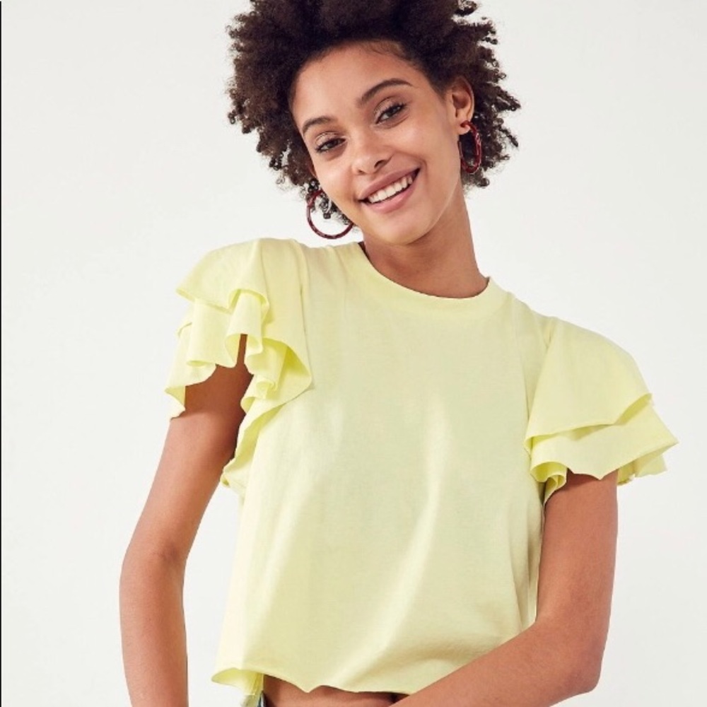 Kimchi Blue ruffle crop top from  Urban Outfitter - Picture 2 of 8